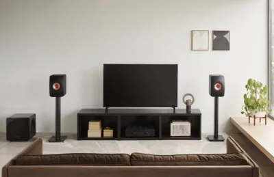 LEF LS50 Wireless II connected to a TV