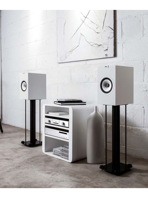 KEF Q350  on a Stand