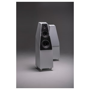 Wilson Audio Sabrina V - Front View